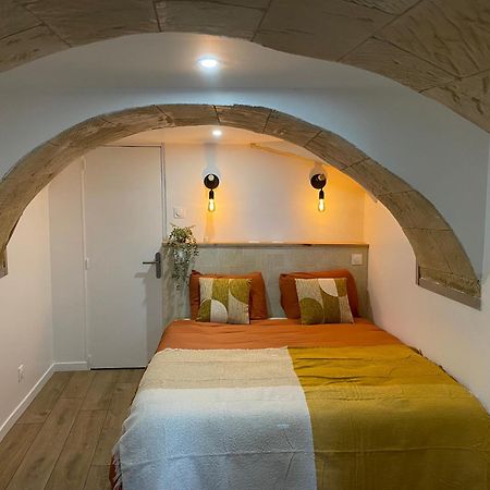 Suite Atypique En Plein Centre De Pontoise Ngoại thất bức ảnh